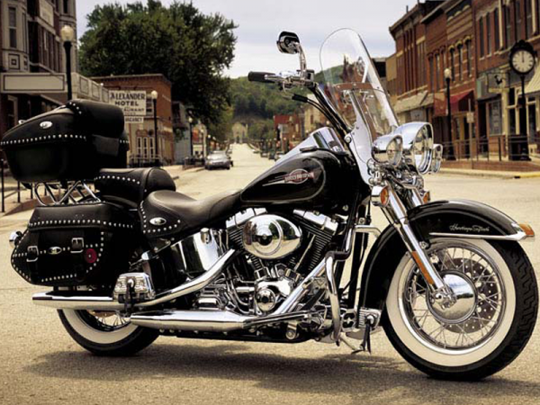 Harley Davidson Heritage Softail Classic фото