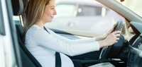 Водитель в положении – можно ли беременным женщинам садиться за руль?