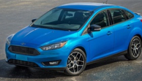 Обновлённый Ford Focus седан: официальные фото