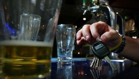 Стоит ли садиться за руль, если вчера вечером пришлось выпить?  