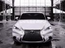 Lexus назвал российские цены на новый седан IS - фотография 2